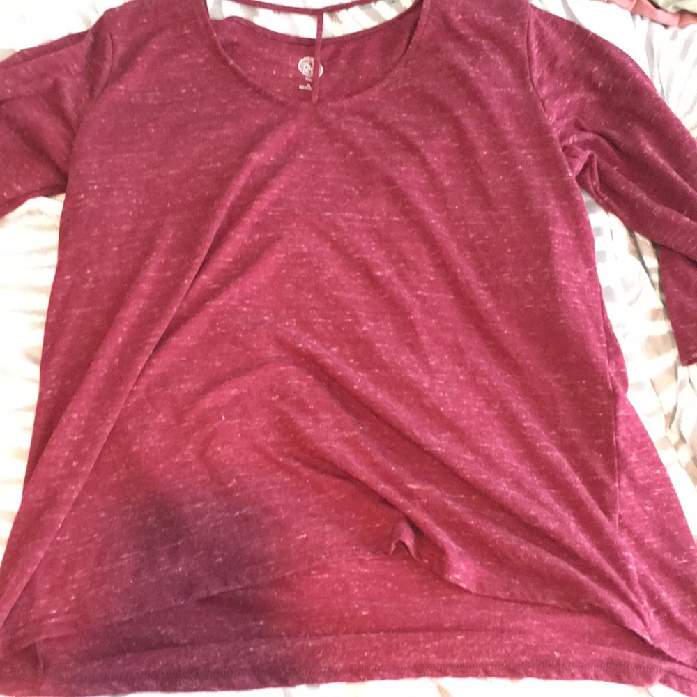 A maroon half sleeve shirt